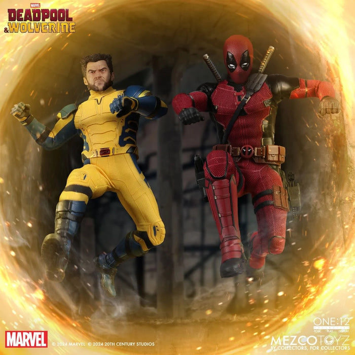 Mezco One:12 Collective Deadpool & Wolverine: Wolverine Deluxe Edition Action Figure