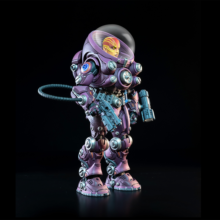 Cosmic Legions OxKrewe: Book One, Thraxxon - Deluxe Uularia Speer Figure