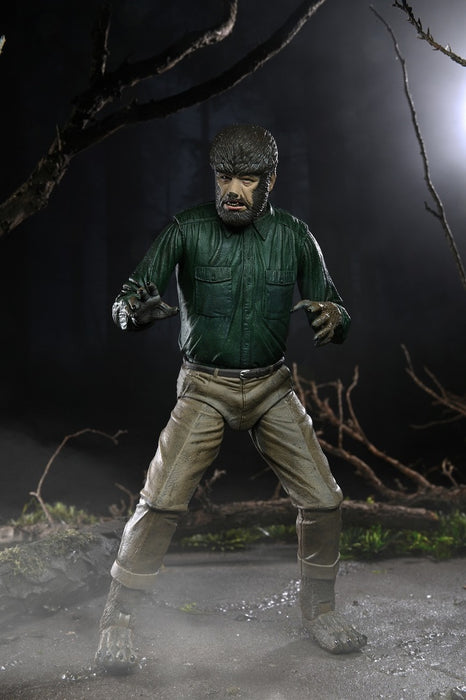 Universal Monsters – Ultimate Wolf Man 7-Inch Scale Action Figure