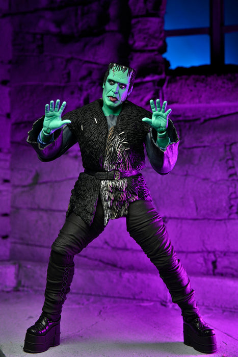 The Munsters (2022) 7-Inch Scale Ultimate Herman Action Figure