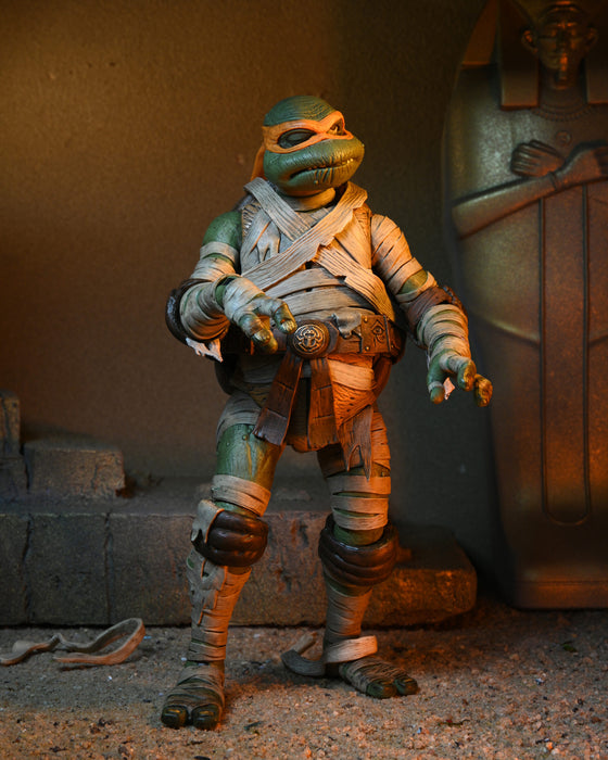 Universal Monsters/Teenage Mutant Ninja Turtles Michelangelo as The Mummy 7-Inch Scale Action Figure