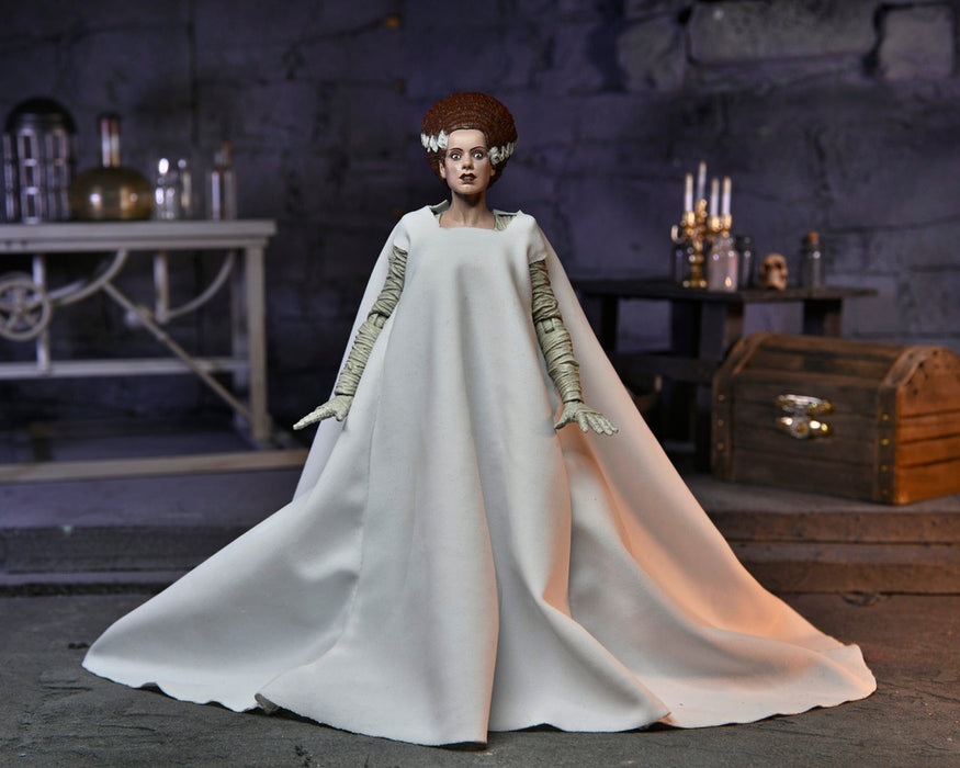 Universal Monsters 7-Inch Scale Ultimate Bride of Frankenstein (Color) Action Figure