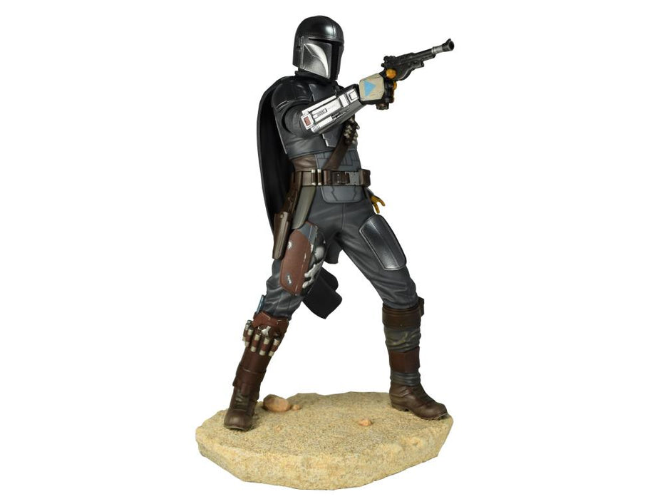 Star Wars Premier Collection Mandalorian MK 3 Statue