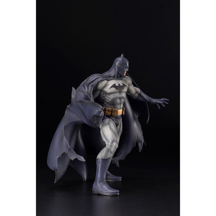 Batman: Hush Blue Costume Variant ARTFX+ 1:6 Scale Statue