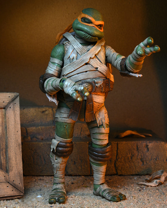 Universal Monsters/Teenage Mutant Ninja Turtles Michelangelo as The Mummy 7-Inch Scale Action Figure