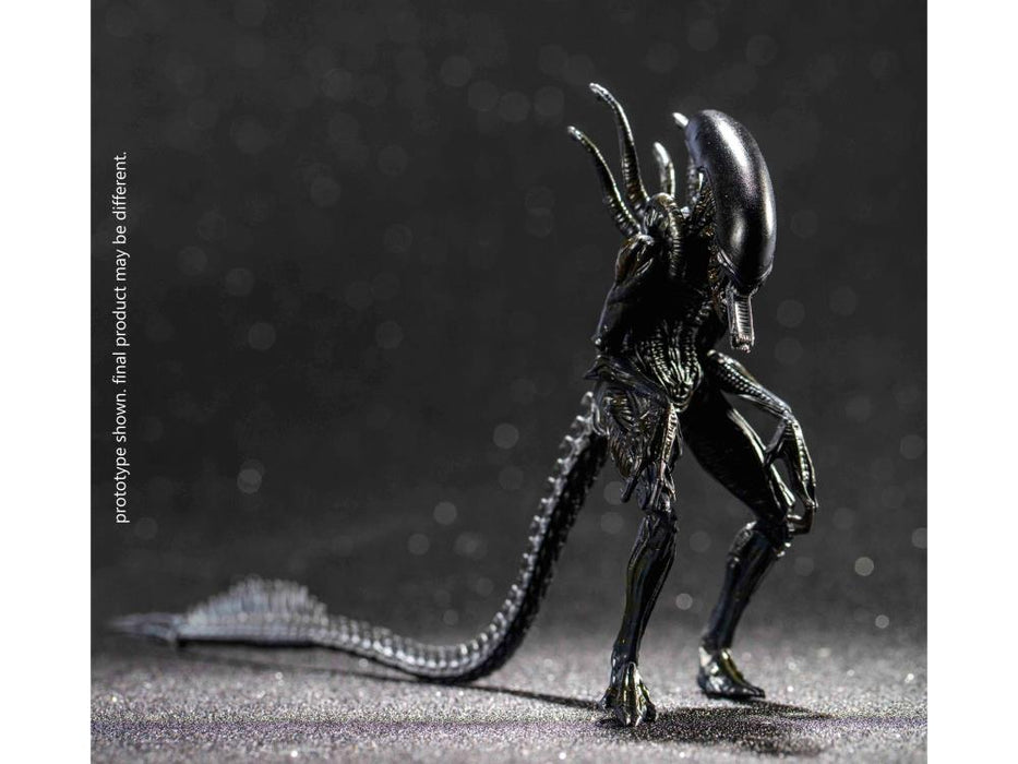 AVP: Alien vs. Predator Alien Warrior 1:18 Scale Action Figure