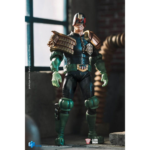 Judge Dredd 1:18 Scale Judge Dredd Exquisite Mini Action Figure