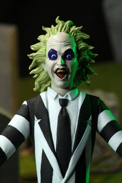 Toony Terrors (Beetlejuice) 6-Inch Scale Beetlejuice Action Figure