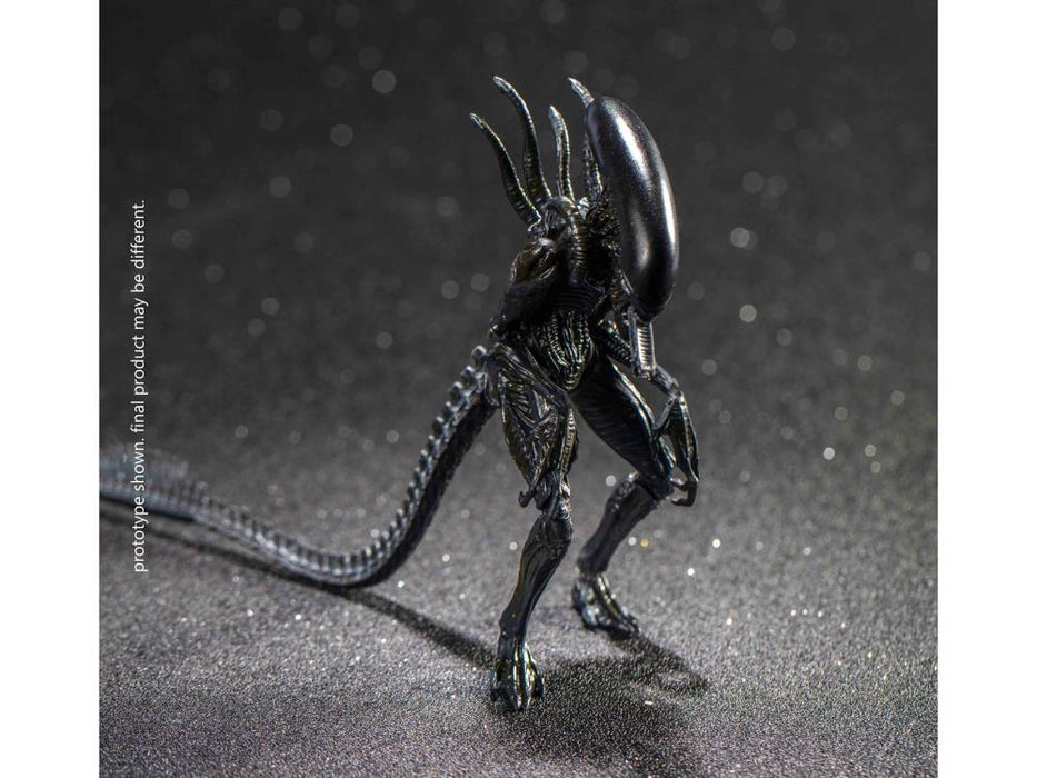 AVP: Alien vs. Predator Alien Warrior 1:18 Scale Action Figure