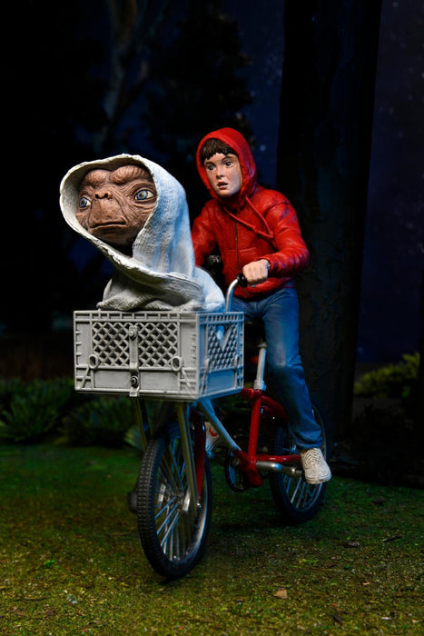 E.T. 40th Anniversary Elliott & E.T. on Bicycle 7-Inch Scale Action Figure