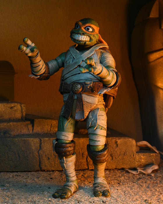 Universal Monsters/Teenage Mutant Ninja Turtles Michelangelo as The Mummy 7-Inch Scale Action Figure