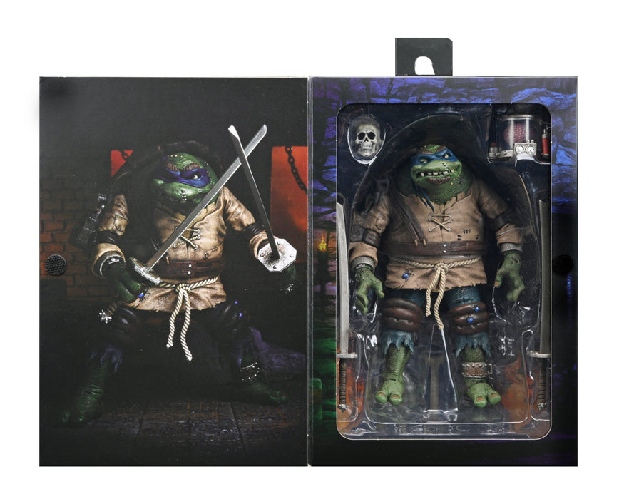 Universal Monsters x Teenage Mutant Ninja Turtles Ultimate Leonardo as The Hunchback 7-Inch Scale Action Figure