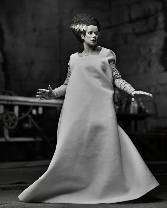 Universal Monsters 7-Inch Scale Ultimate Bride of Frankenstein (B&W) Action Figure